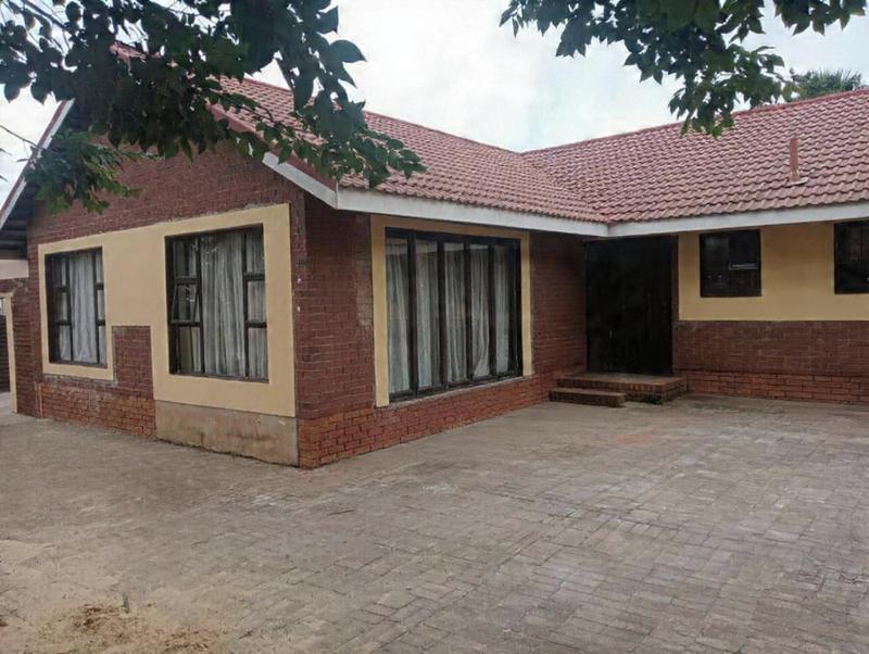 3 Bedroom Property for Sale in Vaalpark Free State